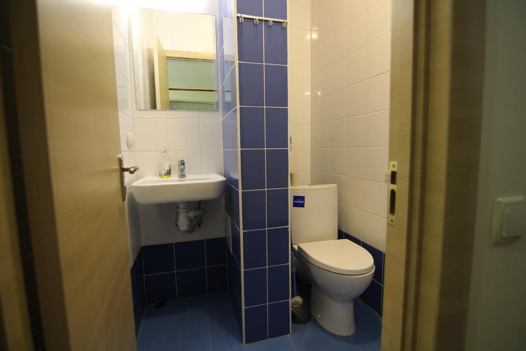Apartment On Zoolohichna Street 12/15 Kiev Rum bild